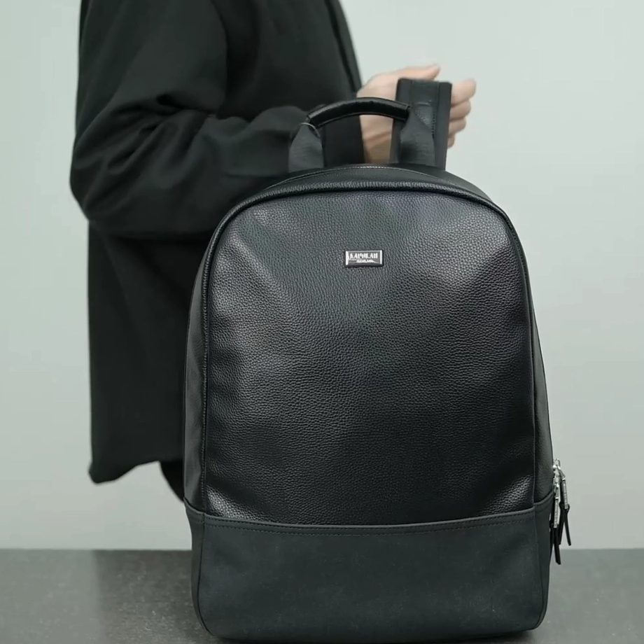 How To Choose The Perfect Men's Business Backpack for Travel And Work?